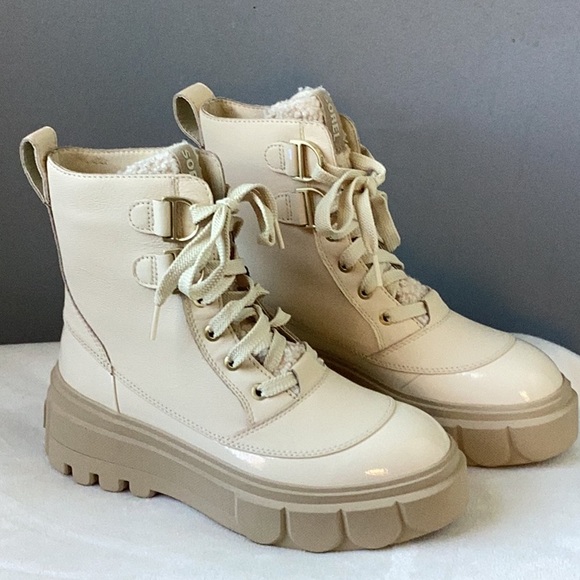 NWT SOREL Caribou X Waterproof Lace-Up Boot - Picture 9 of 13